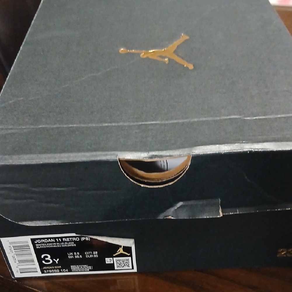 Jordan Kids Sneakers White and Light Blue - Picture 9 of 10